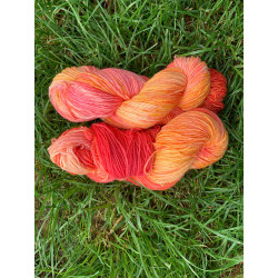 The skein of fruity peach